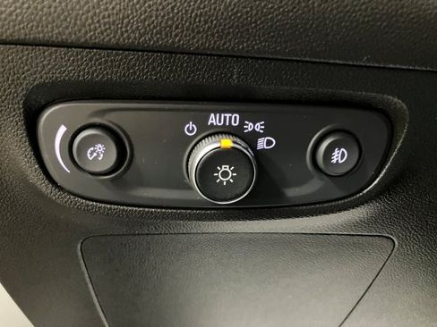 Used 2022 Buick Encore GX Preferred image 18