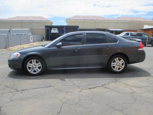 Used 2010 Chevrolet Impala LT FWD image 8