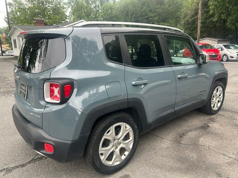 Used 2017 Jeep Renegade FWD Limited image 5