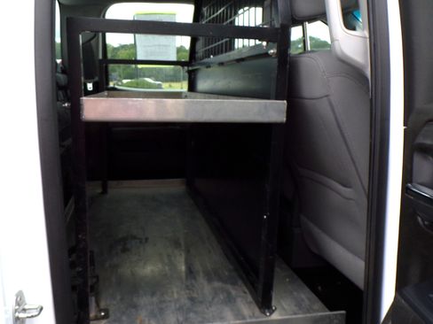 Used 2018 Chevrolet Silverado 2500 LT image 17