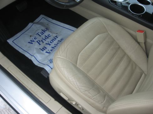 Used 2013 Ford Fusion Energi SE image 9