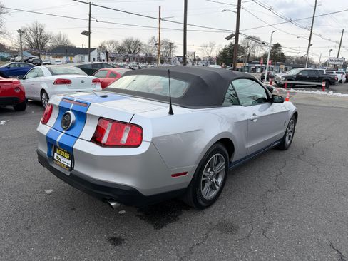 Used 2012 Ford Mustang Premium image 34