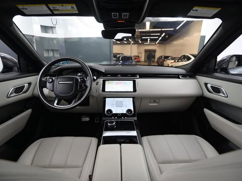 Used 2020 Land Rover Range Rover Velar R-Dynamic S image 20