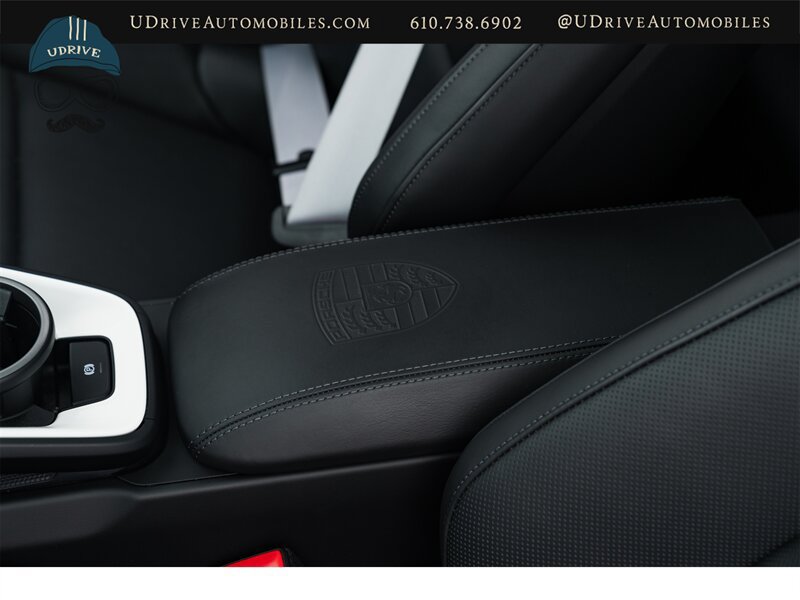Used 2024 Porsche 911 Carrera T RWD image 44
