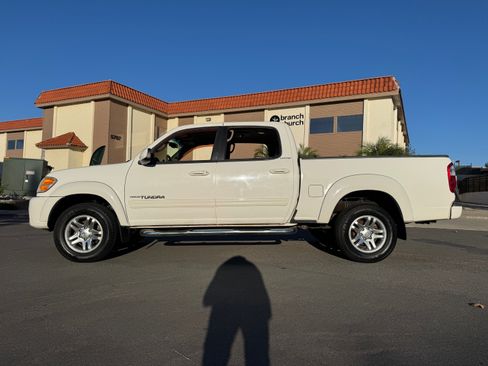 Used 2004 Toyota Tundra Limited image 2