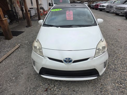 Used 2014 Toyota Prius Four image 5