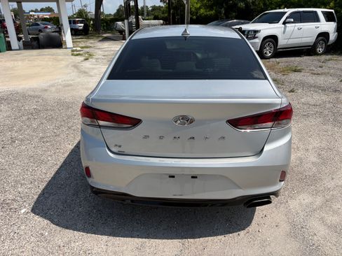 Used 2018 Hyundai Sonata SE FWD image 4