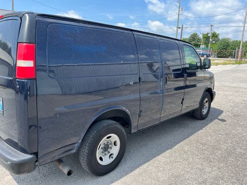 Used 2013 Chevrolet Express 2500 UNAVAIL RWD image 4