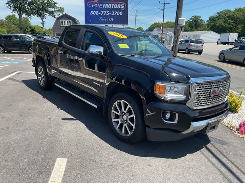 Used 2018 GMC Canyon 4x4 Crew Cab Denali image 1