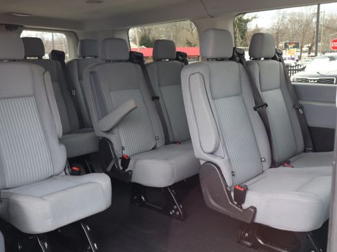 Used 2015 Ford Transit 150 XLT image 15