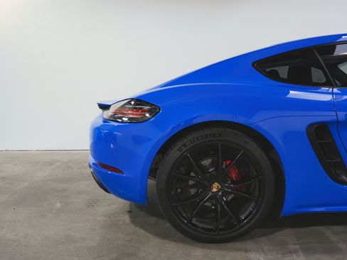 Used 2022 Porsche 718 Cayman S image 33