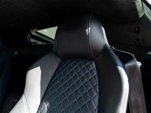 Used 2021 Audi R8 V10 Coupe RWD image 32