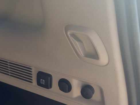 Used 2024 Jeep Wagoneer Series II image 8