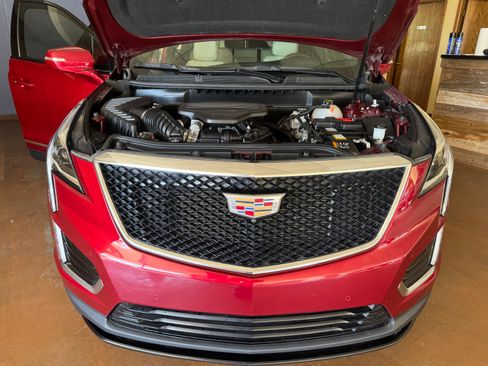Used 2023 Cadillac XT5 Sport image 4