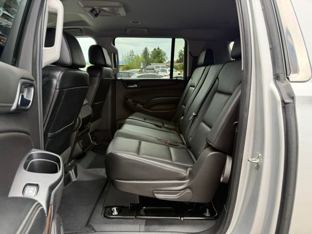 Used 2020 Chevrolet Suburban 4WD image 17