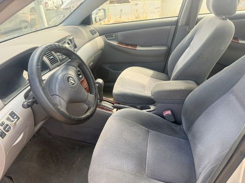 Used 2006 Toyota Corolla CE FWD image 5