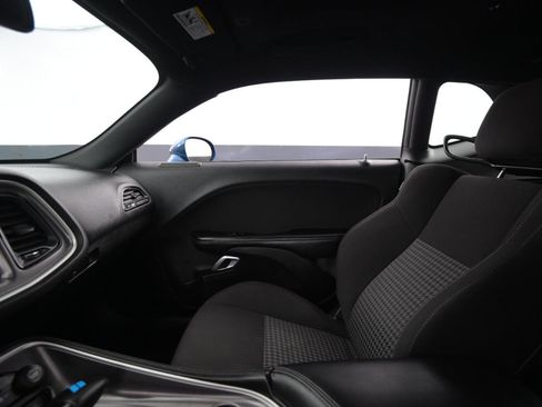 Used 2021 Dodge Challenger R/T image 37