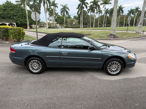 Used 2005 Chrysler Sebring Touring image 40