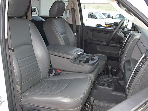 Used 2017 RAM 5500 Tradesman AWD/4WD image 10