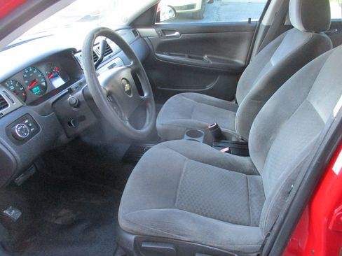 Used 2012 Chevrolet Impala image 4