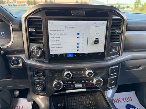 Used 2025 Ford F150 Lariat image 25