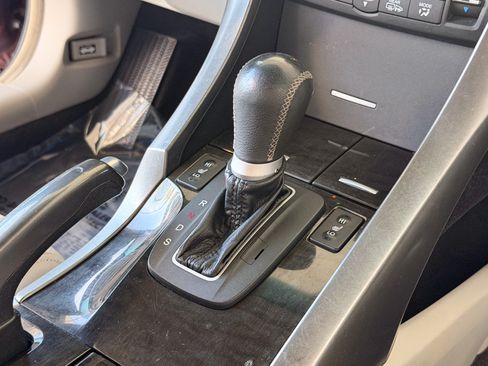 Used 2011 Acura TSX Sedan FWD image 13