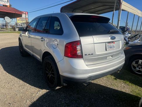 Used 2014 Ford Edge SEL image 8