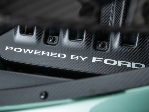 Used 2022 Ford GT RWD image 80