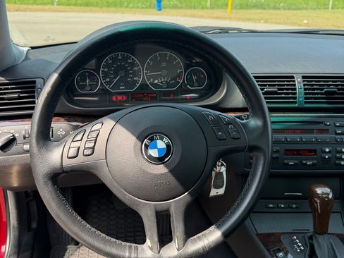 Used 2005 BMW 330Ci Coupe RWD image 12