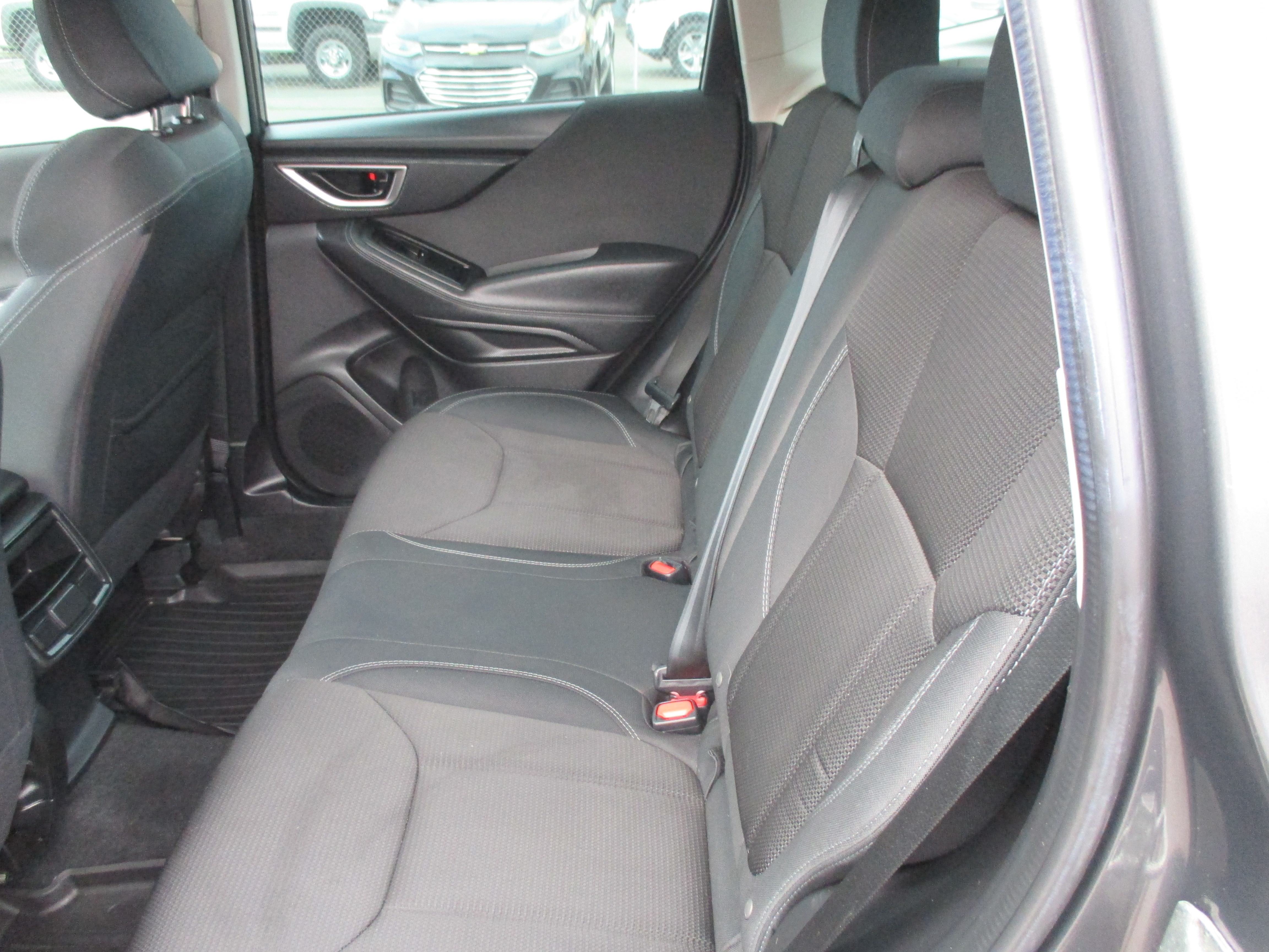 Used 2021 Subaru Forester 2.5i Premium Sport Utility 4D AWD/4WD image 7