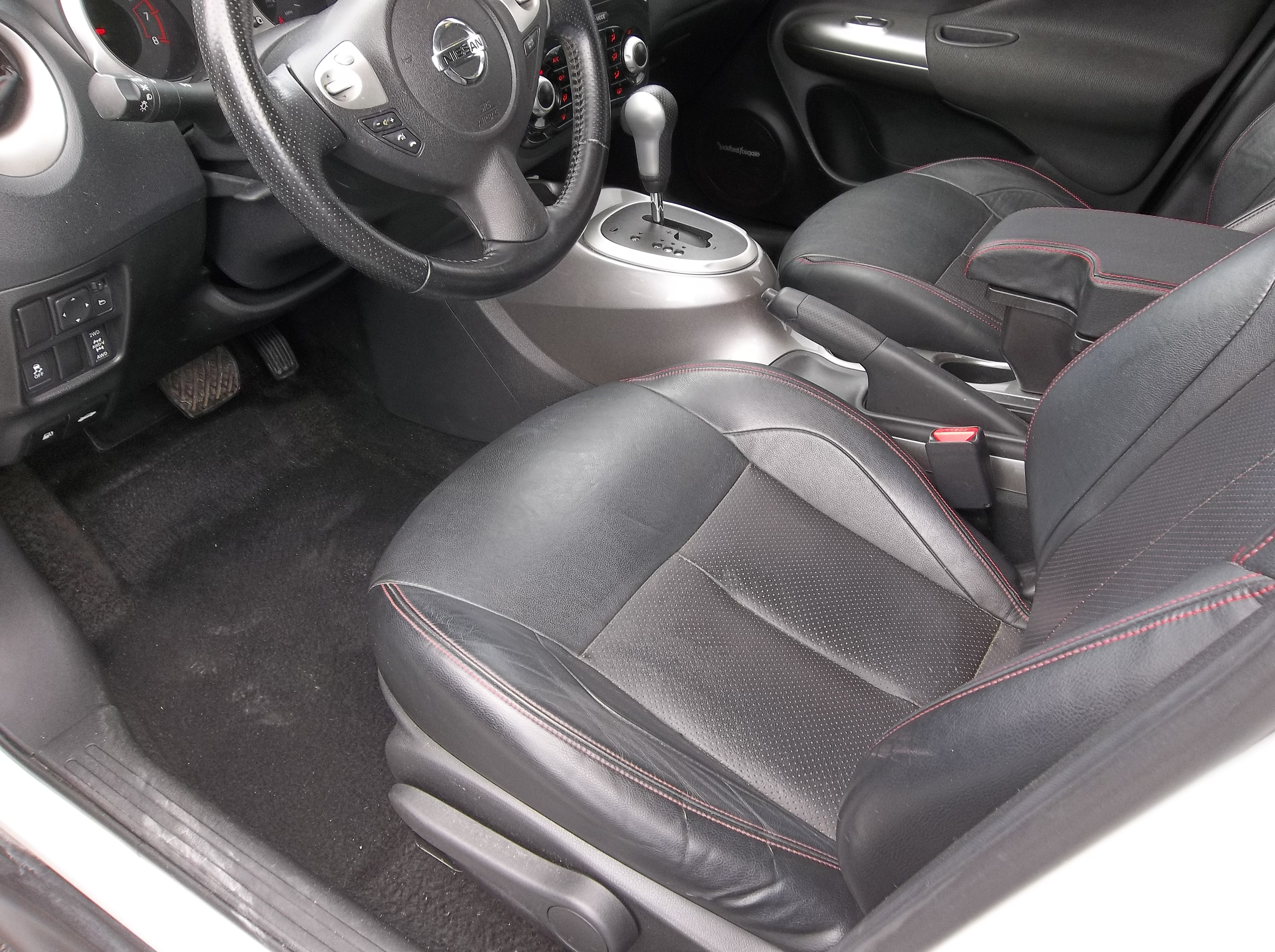 Used 2013 Nissan Juke AWD image 8