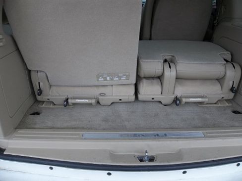 Used 2012 GMC Yukon Denali image 12