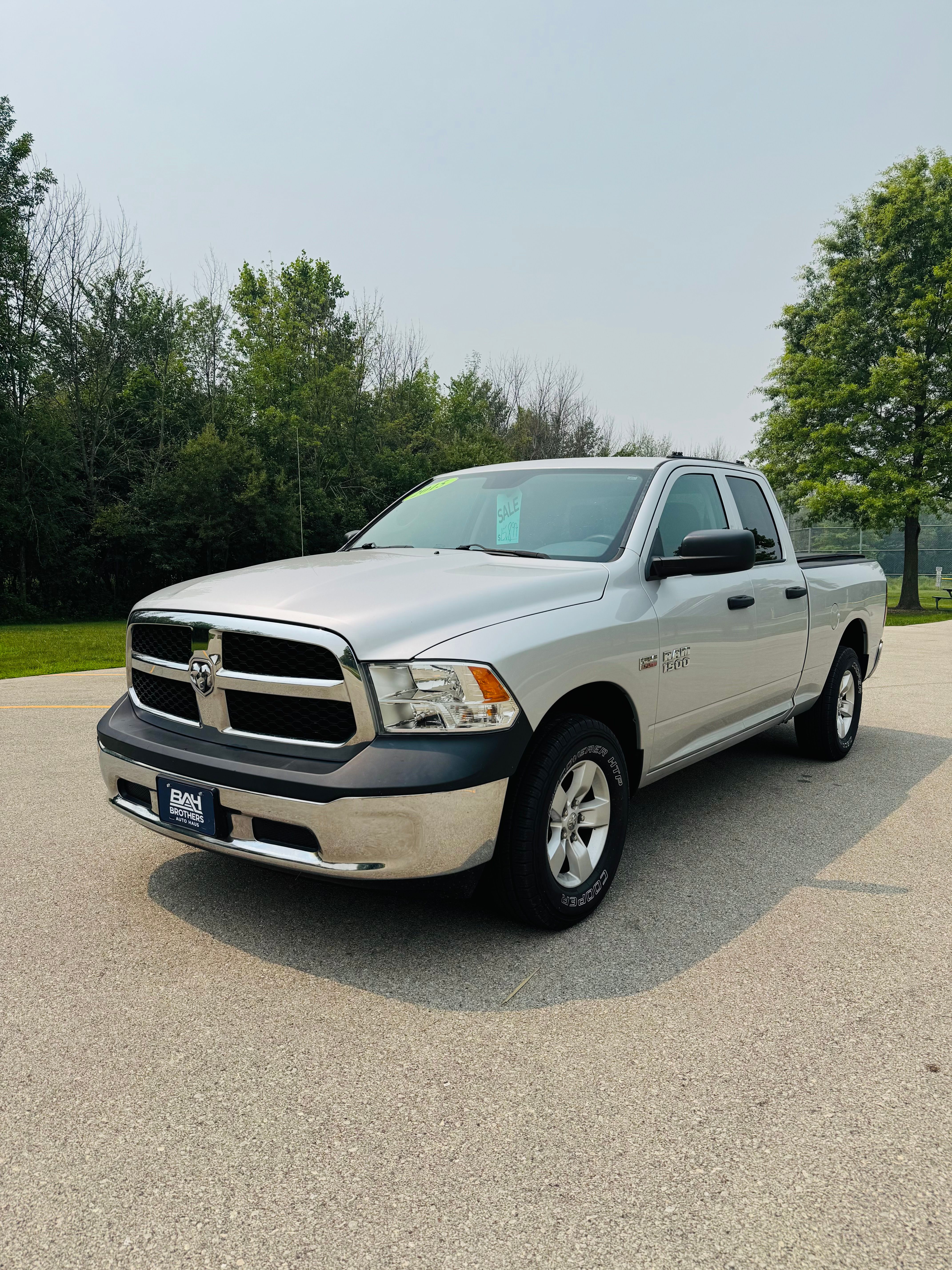Used 2015 RAM 1500 4x4 Quad Cab ST image 1