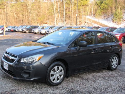 Used 2013 Subaru Impreza 2.0i image 1