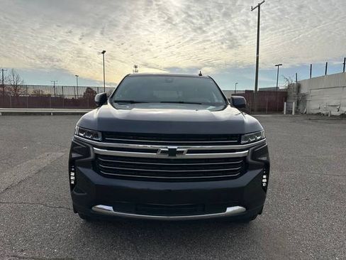 Used 2022 Chevrolet Tahoe LT image 2
