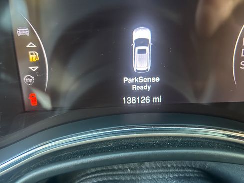 Used 2014 Jeep Grand Cherokee 2WD Limited image 23