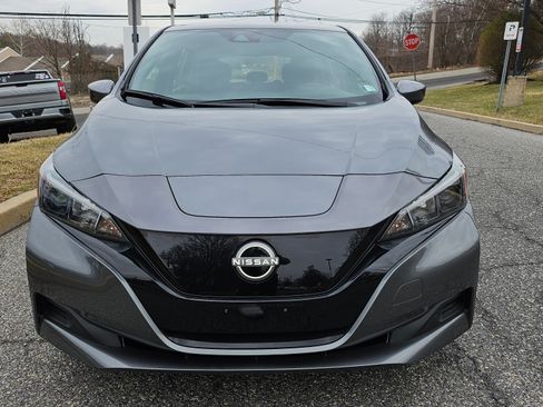 Used 2024 Nissan Leaf S image 2