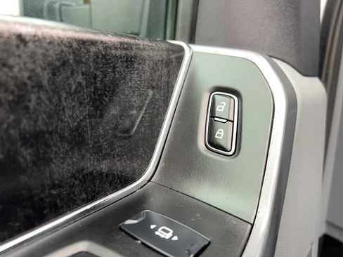 Used 2023 Ford F250 XLT image 14