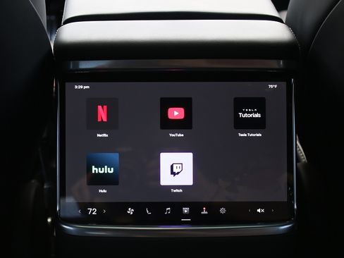 Used 2024 Tesla Model X Long Range image 5