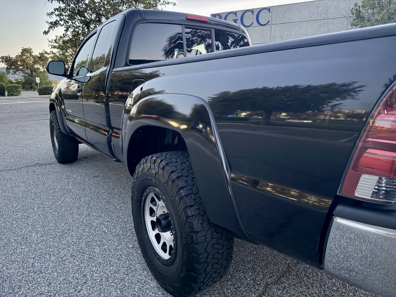 Used 2012 Toyota Tacoma 2WD Access Cab w/ TRD Package image 33