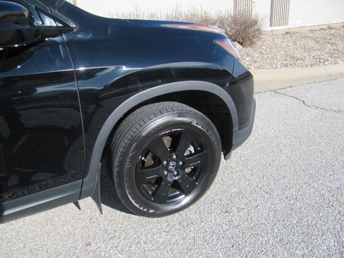 Used 2019 Honda Ridgeline Black Edition image 7