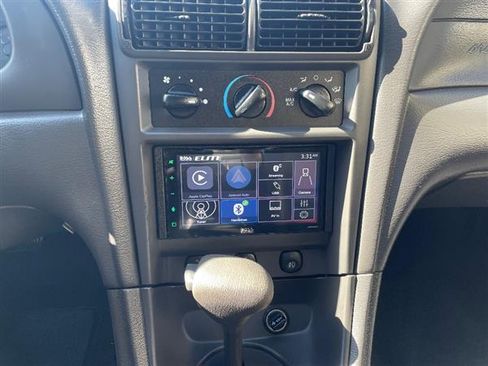 Used 2002 Ford Mustang GT Deluxe image 11