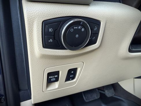 Used 2020 Ford F150 4x4 SuperCrew image 31