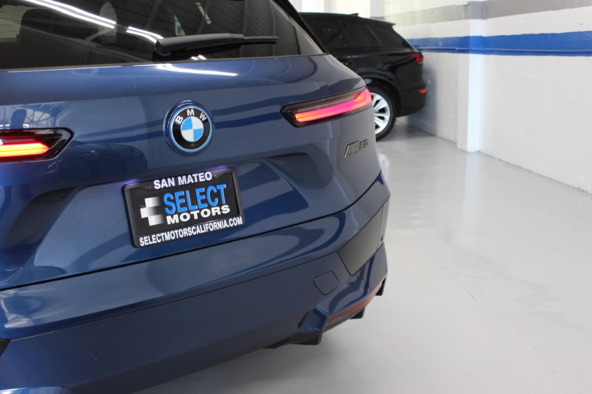 Used 2024 BMW iX M60 AWD/4WD image 9