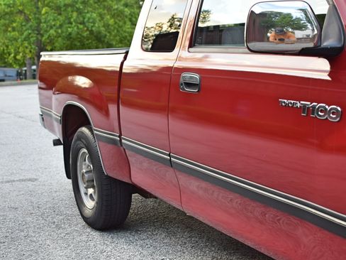 Used 1997 Toyota T100 SR5 image 13