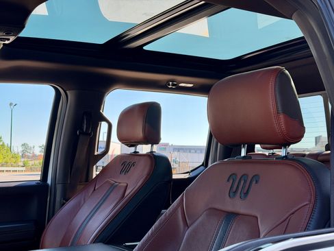 Used 2019 Ford F250 King Ranch image 13