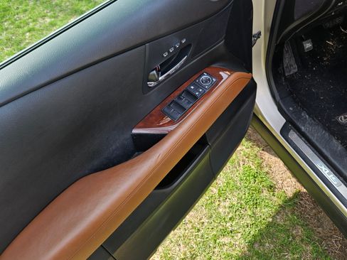 Used 2015 Lexus RX 350 Luxury image 9