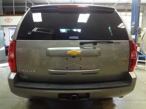 Used 2012 Chevrolet Tahoe LS image 6