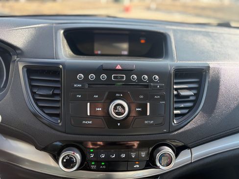 Used 2015 Honda CR-V LX image 18