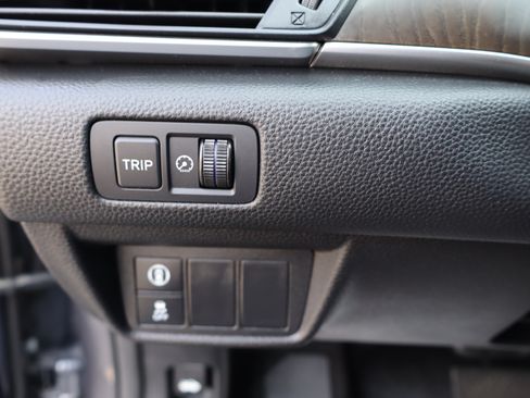 Used 2020 Honda Accord EX-L image 19